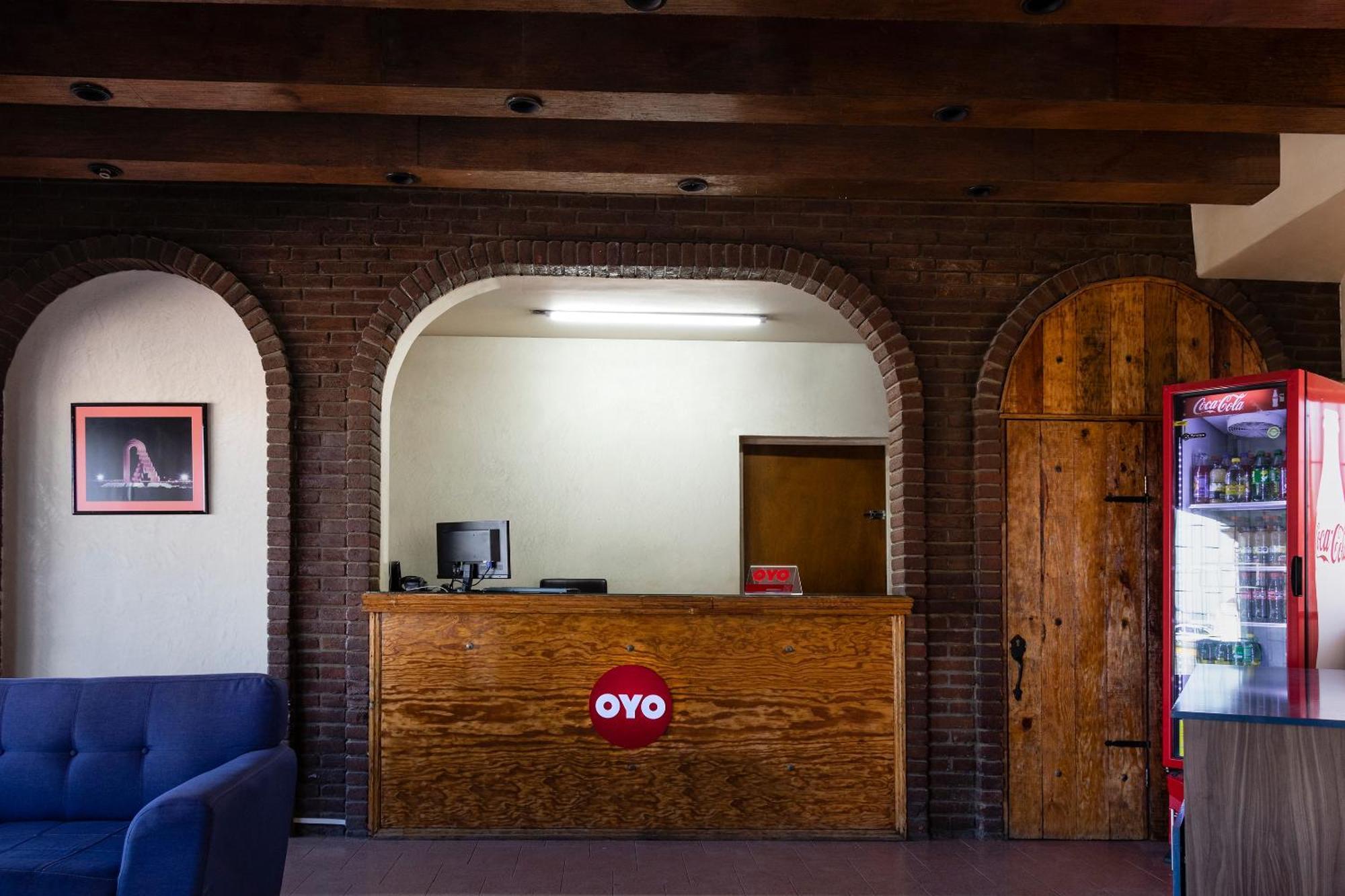 OYO Hotel Real Del Sur Chihuahua Exterior foto