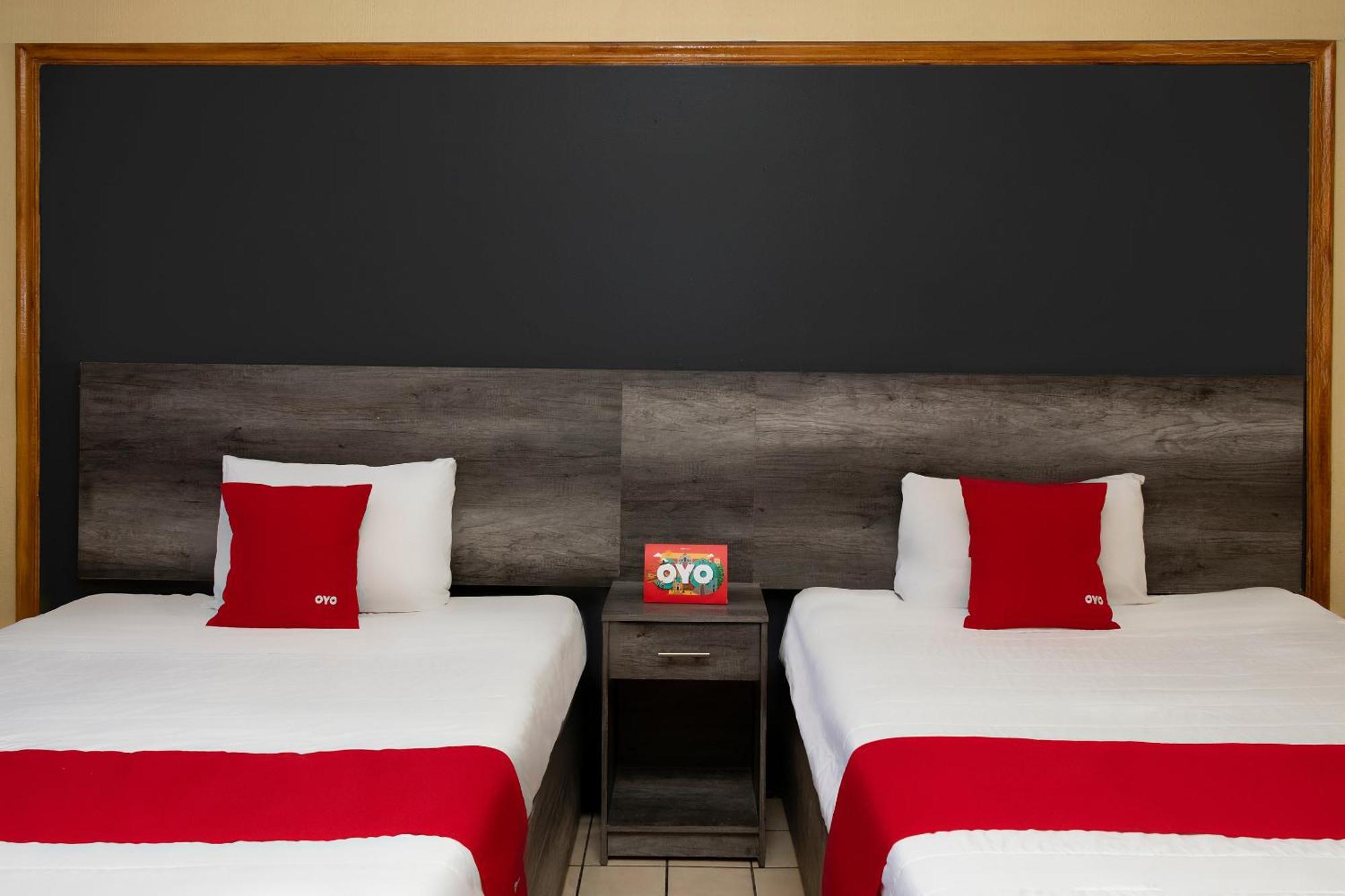 OYO Hotel Real Del Sur Chihuahua Exterior foto